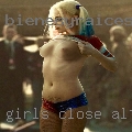 Girls close Altona